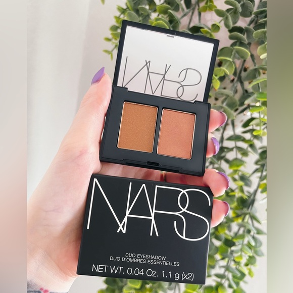 NARS Duo Eyeshadow Compact - Surabaya 3919 NWT🤍 - Picture 3 of 6
